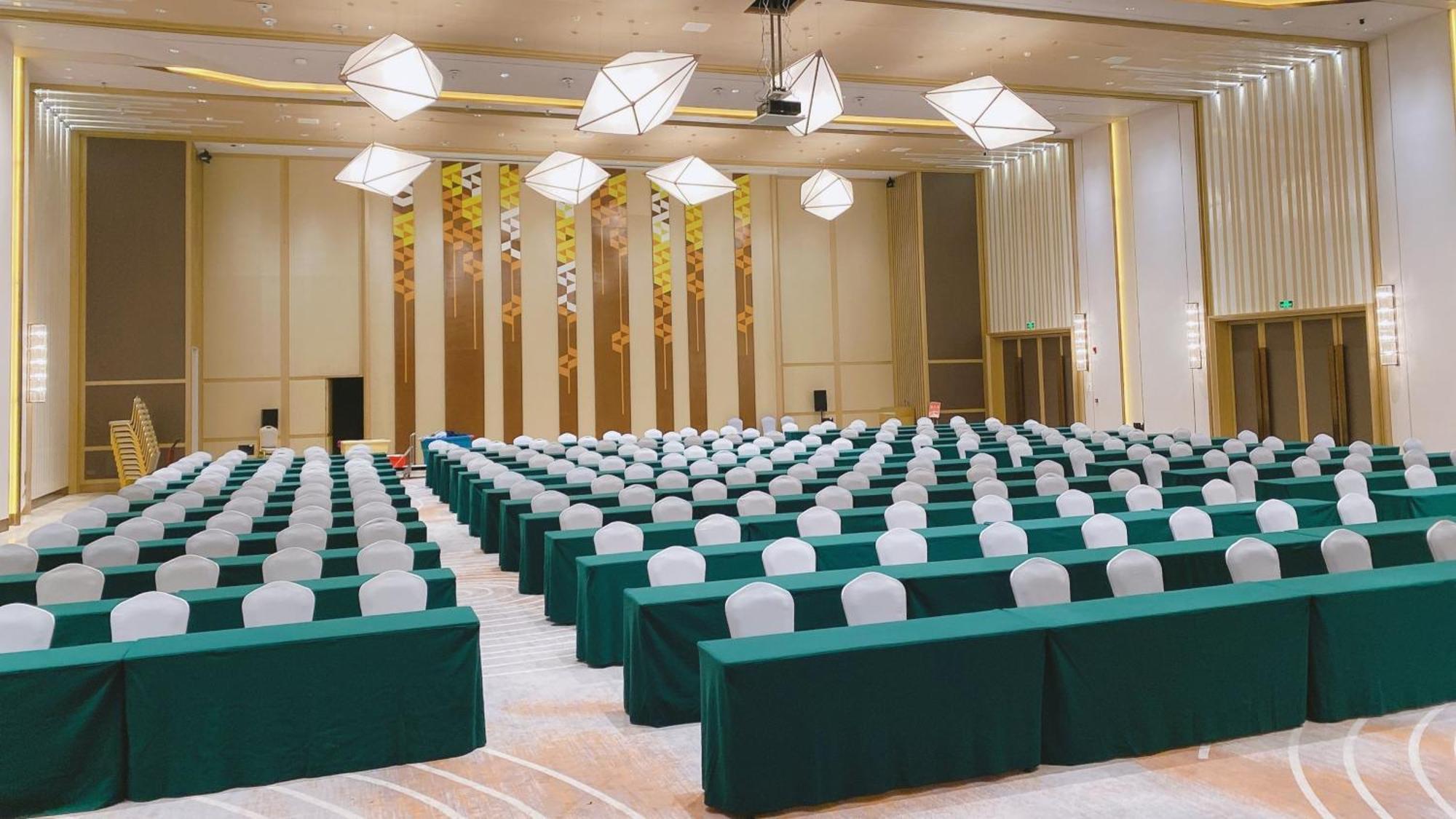 Holiday Inn Shaoguan Downtown By Ihg Dış mekan fotoğraf